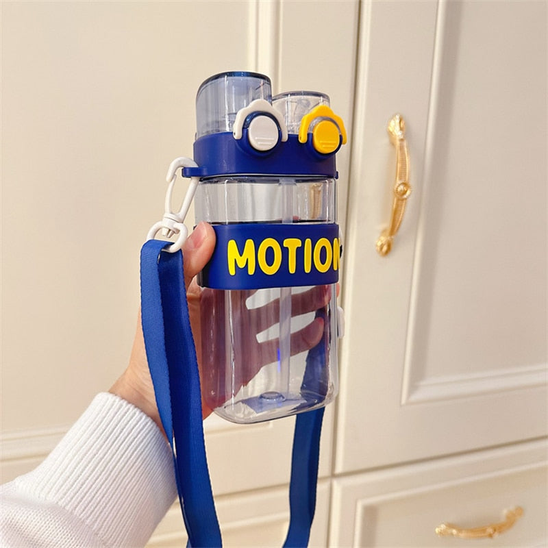 Double Mouth Square Shape Portable Drinking Cups with Straw 600 ml Bottle NIYO TOYS