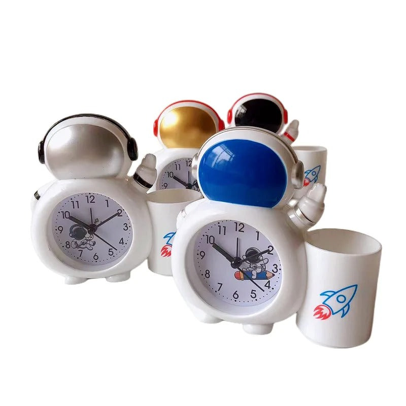 Colorful astronaut alarm clock for kids age 3+, perfect for teaching time management