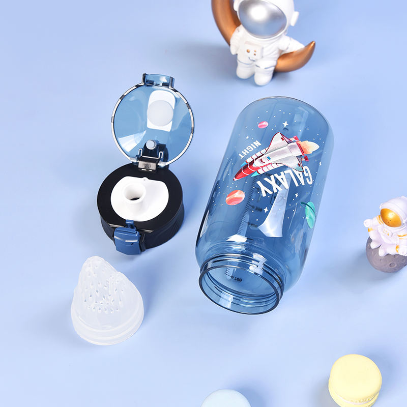 NIYO TOYS Galaxy-Themed Sipper Bottle with Flip Cap and Strainer for Kids and Adults