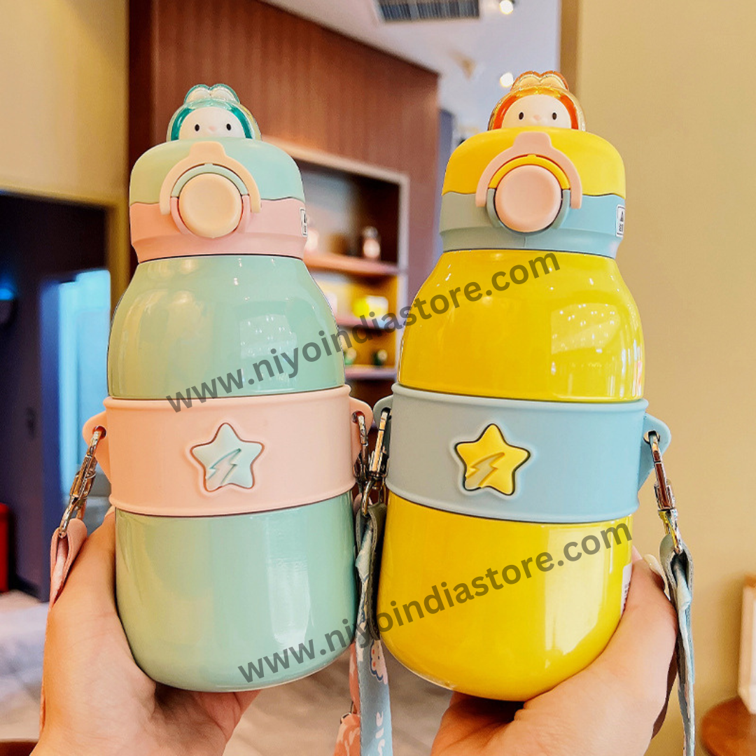 NIYO TOYS Cute Colorful Sippers in Green and Yellow with Star Design and Carry Strap