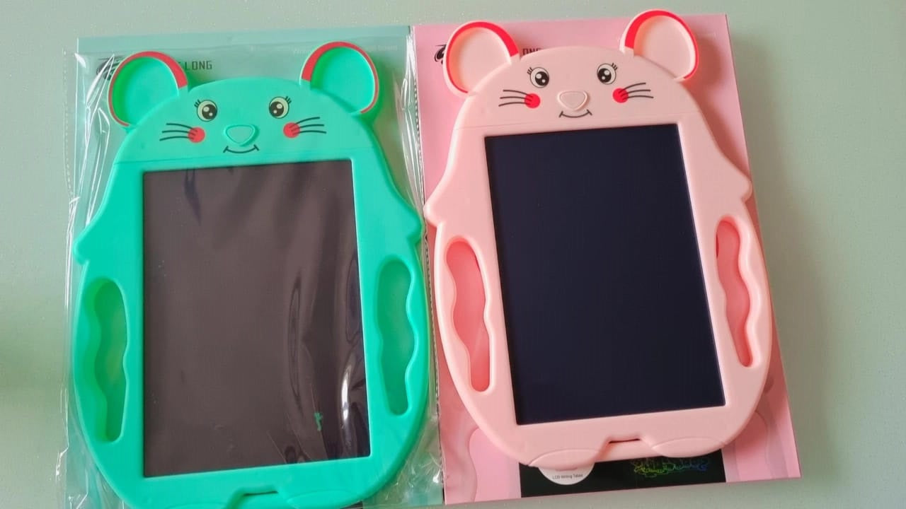 Colorful Mouse-Shaped Tablet Cases in Green and Pink for Kids, Soft Silicone Design