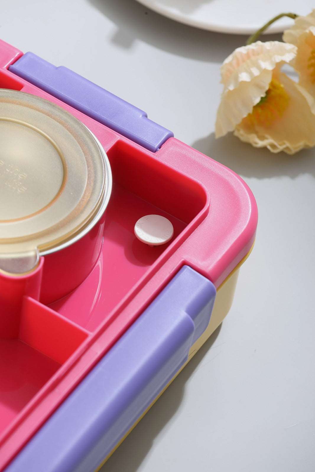 Colorful leakproof lunch box for kids with compartments and a secure lid design