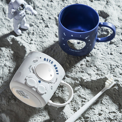 Cuties Astronaut Toothbrush Cup