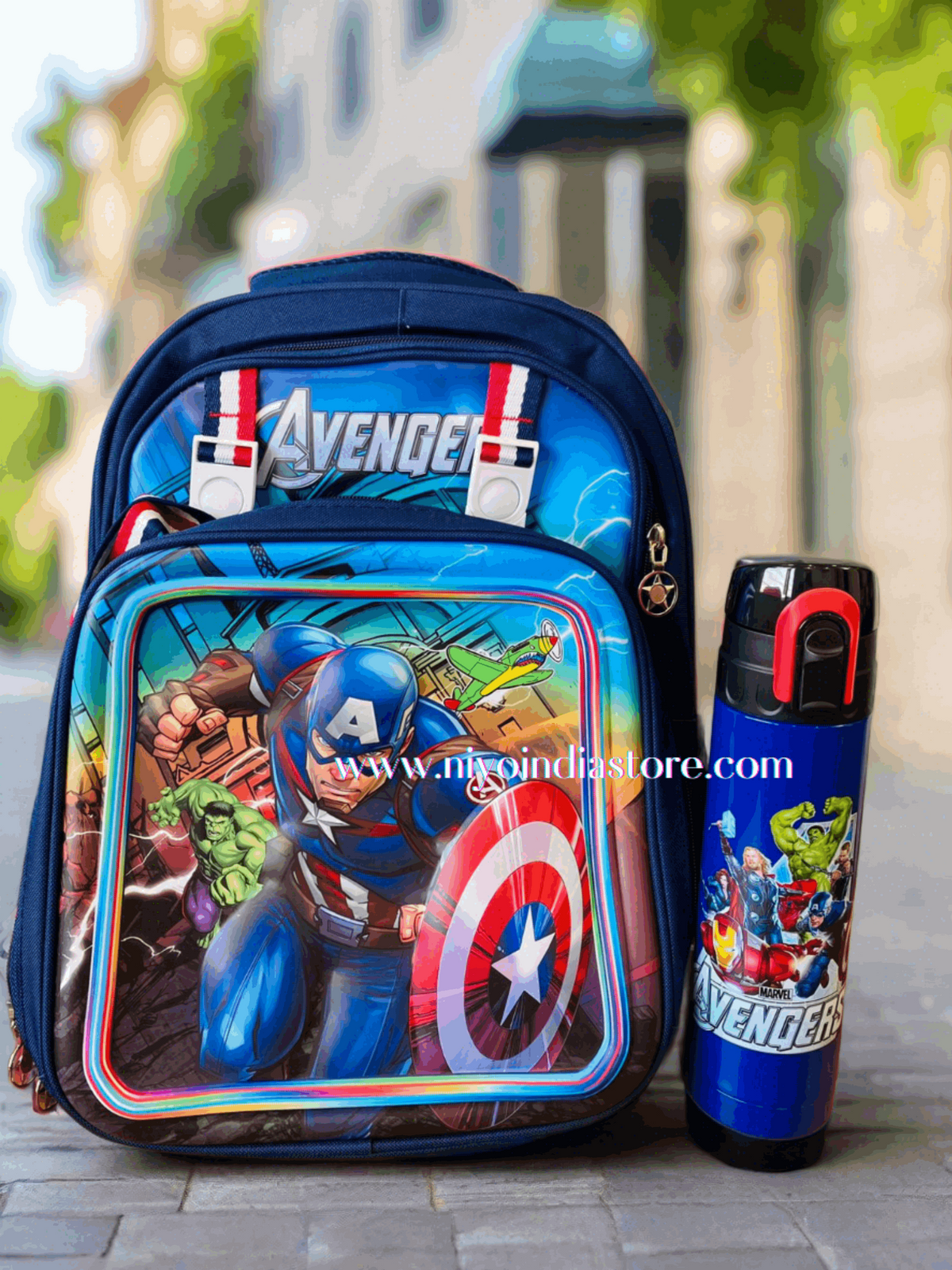 Avengers Doomsday Bag in blue featuring Captain America, ideal for school, age 5+, includes water bottle