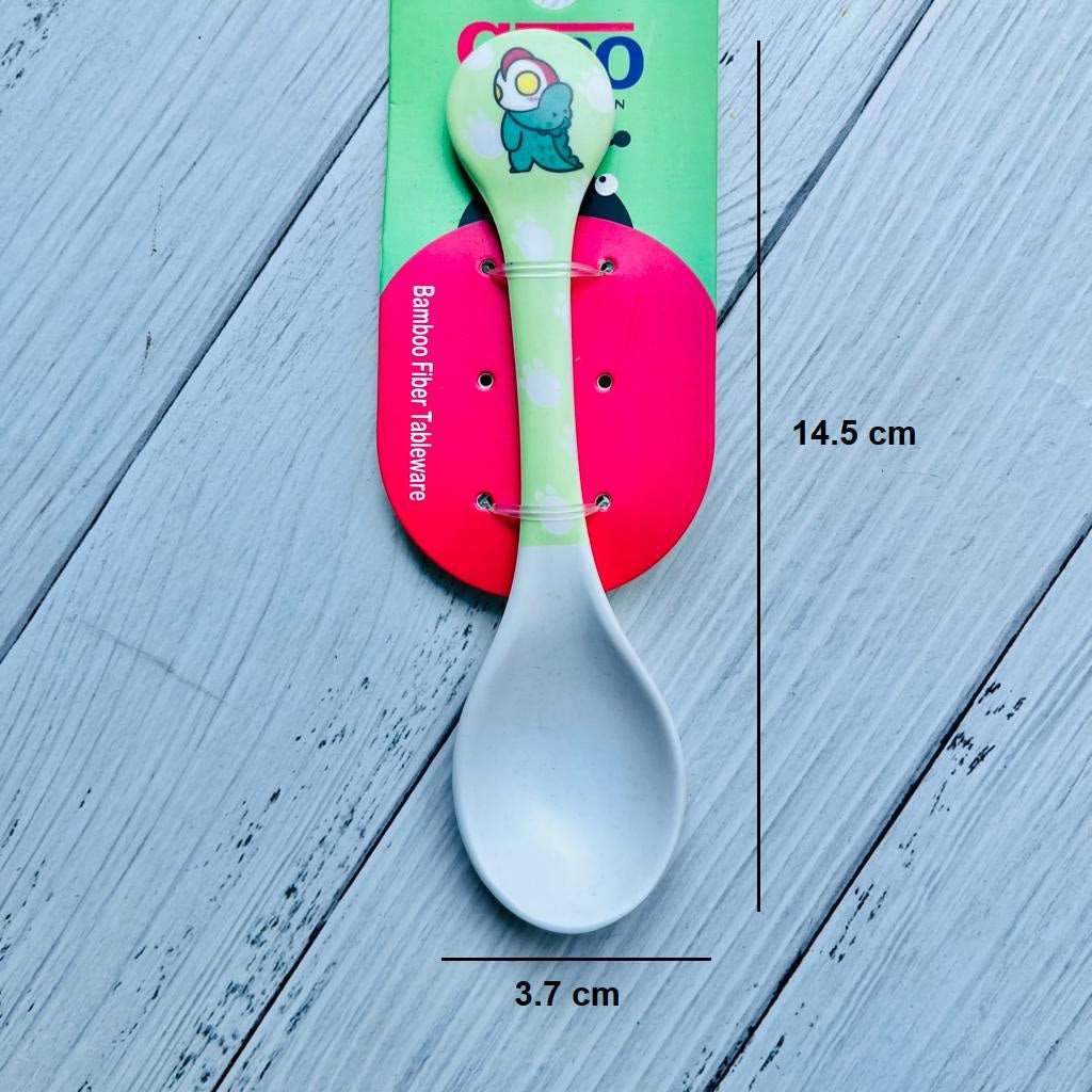 Green bamboo spoon for toddlers, age 6 months+, designed for safe feeding