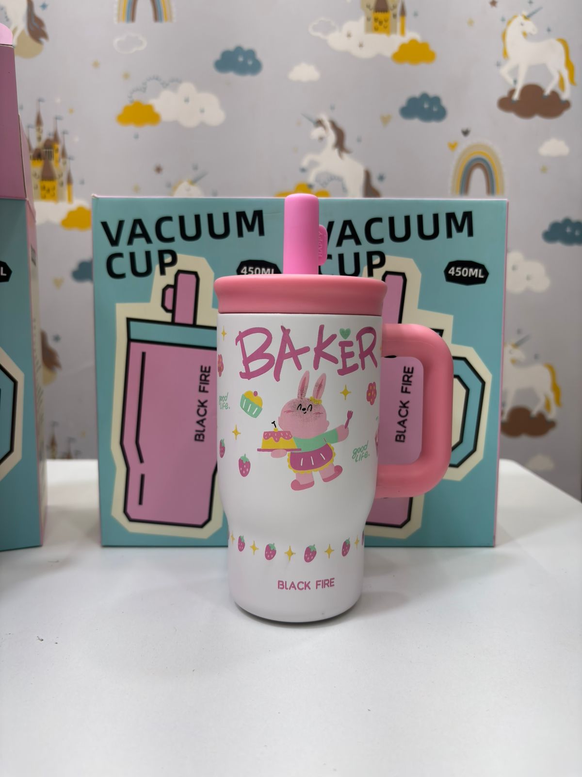 Kids insulated tumbler in pink with dinosaur design, suitable for age 3+, perfect for drinks on the go