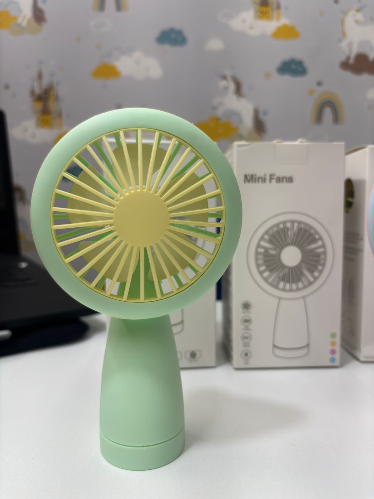 NIYO TOYS green fan mini, portable USB fan for ages 5 and up, ideal for personal cooling