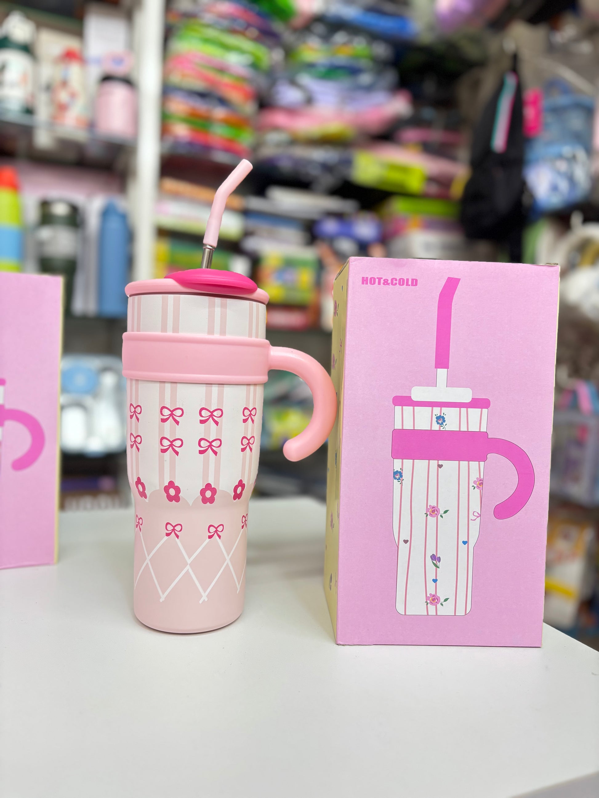 NIYO TOYS insulated coffee mug in pink with straw, ideal for kids age 3 and up for fun and stylish drinks