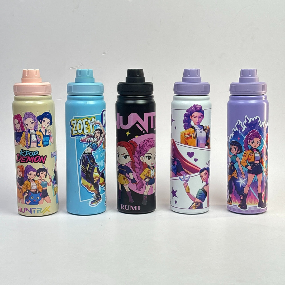 Colorful NIYO TOYS water bottles featuring trendy designs, perfect for ages 5 and up