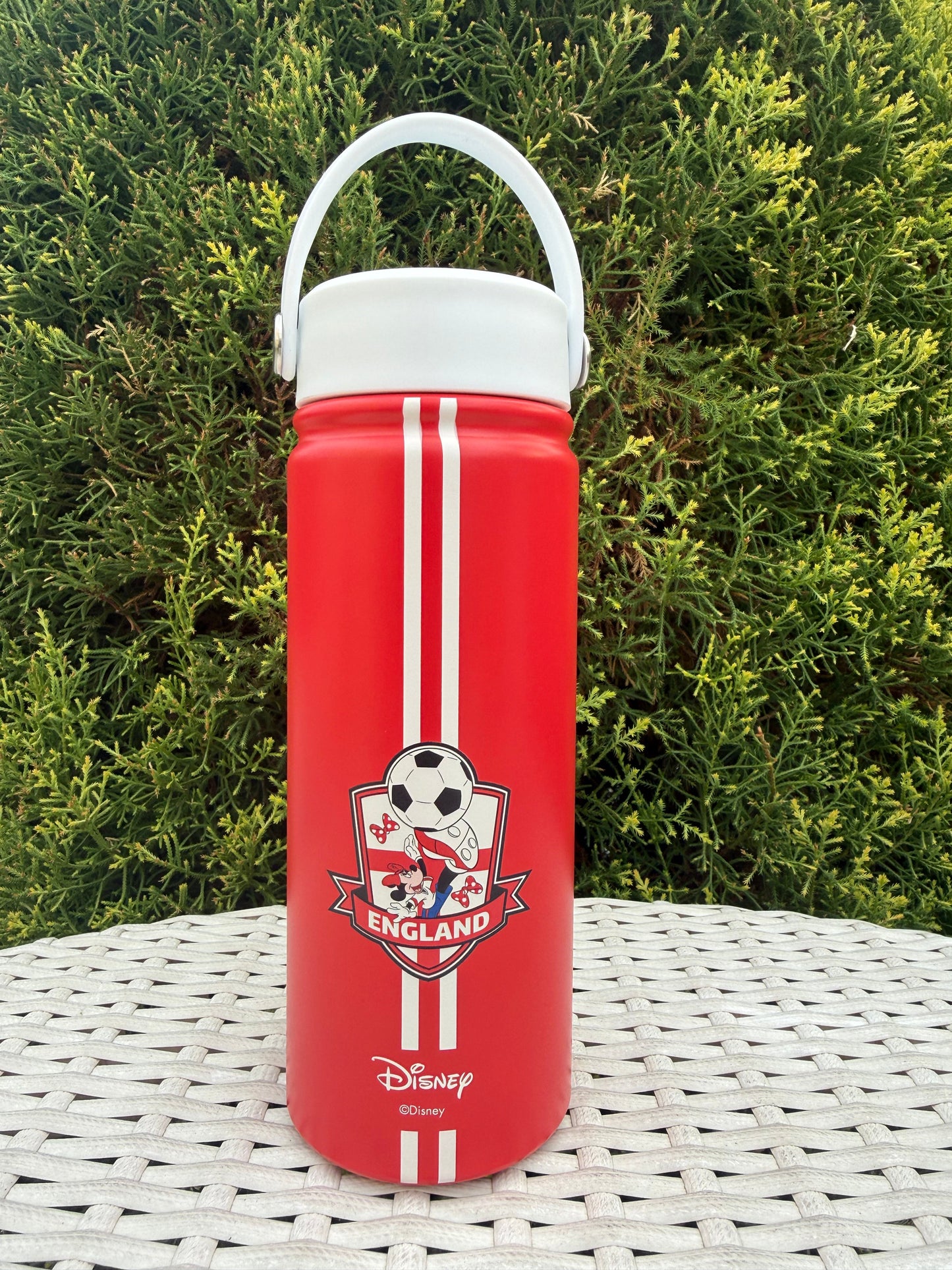 Insulated Print Bottle | 500 ml | Hot & Cold -Footbal (Random)
