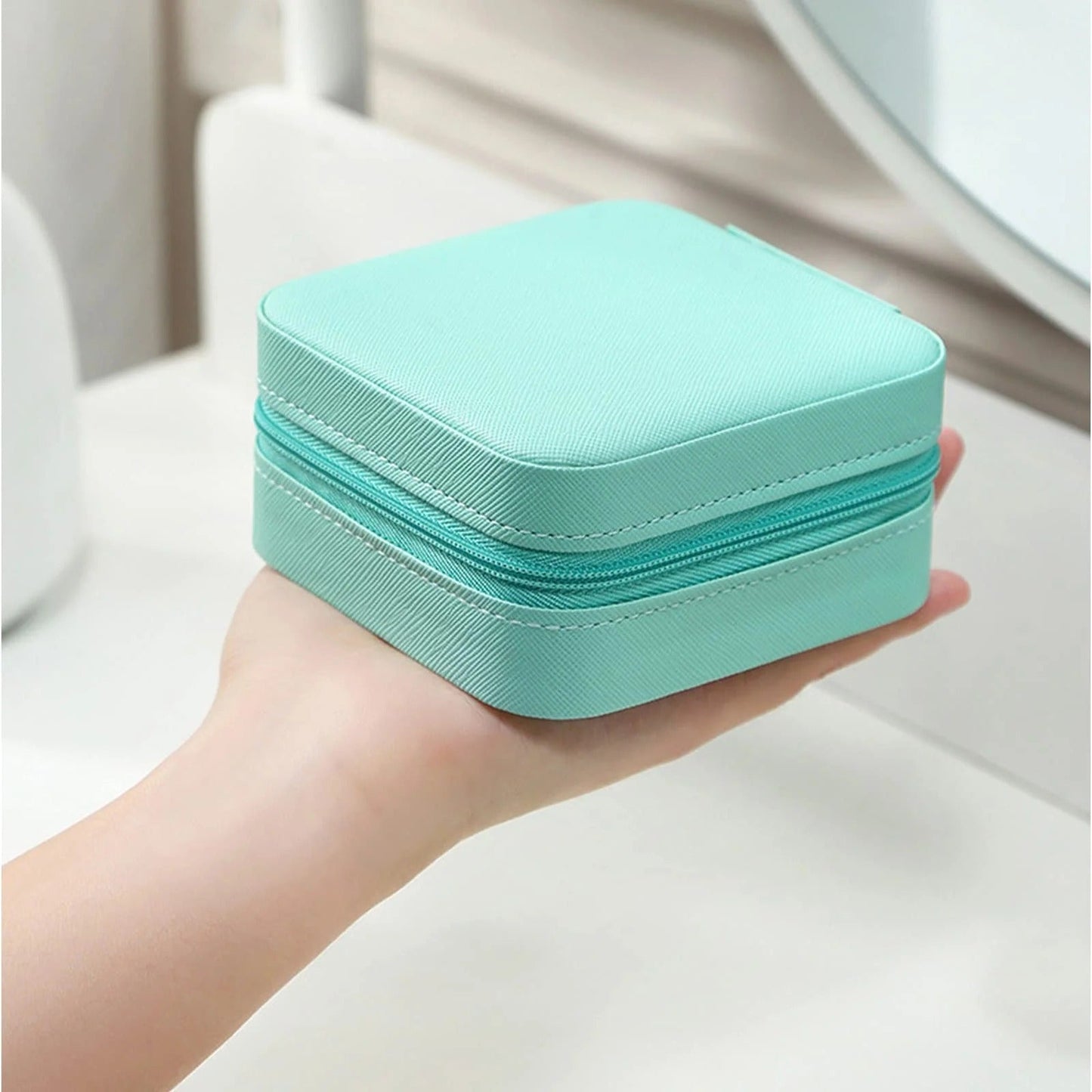 Turquoise NIYO TOYS jewelry jewellery box for organizing accessories, perfect for age 6 and up