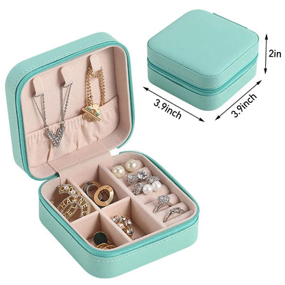 Mint green jewellery box by NIYO TOYS with compartments for organizing rings and necklaces, perfect for ages 3 and up