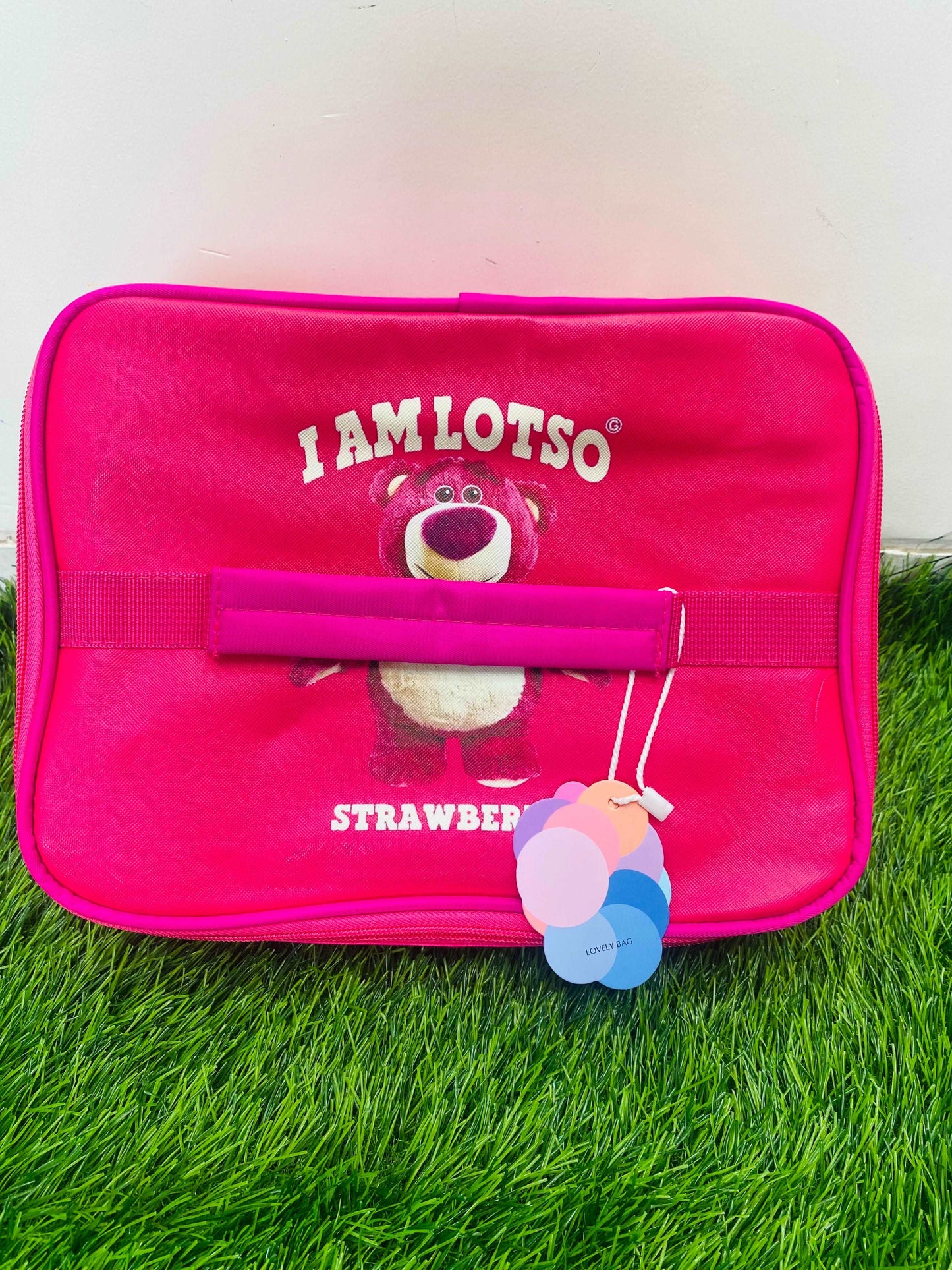 NIYO TOYS Kids Insulated Lunch Bag in Pink with Lotso Character Design and Handle
