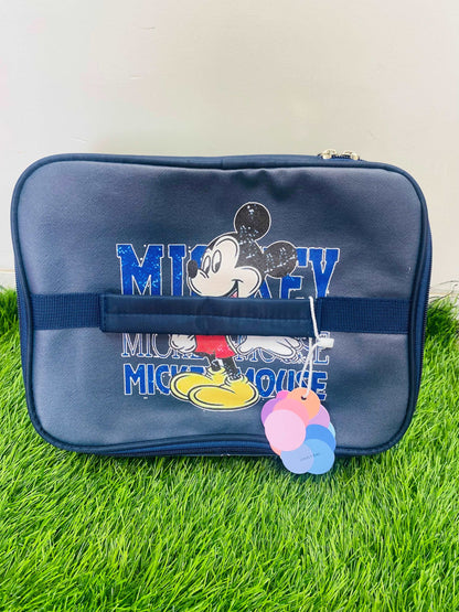 NIYO TOYS kids insulated lunch bag featuring Mickey Mouse design for stylish lunchtime fun