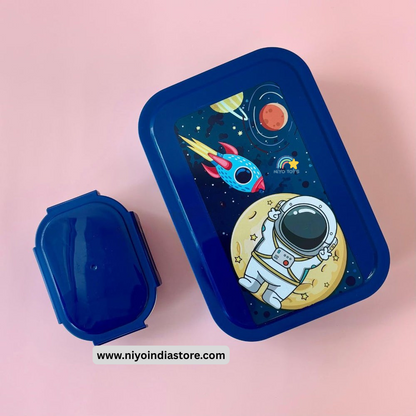 NIYO TOYS kids travel snack container lunch box with astronaut design and rocket graphics