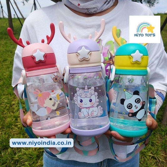Colorful kids reindeer water bottle 600ml from NIYO TOYS with fun designs and easy-to-carry handles