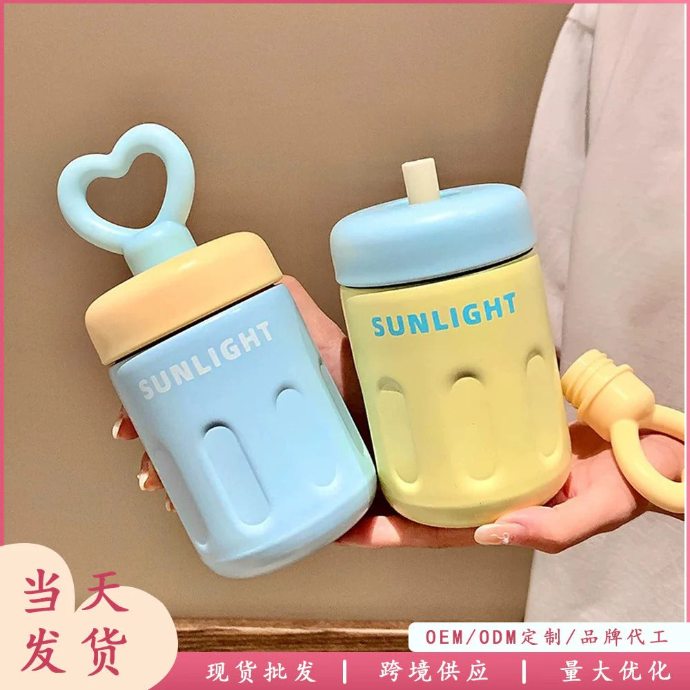 NIYO TOYS Sunlight Sippers in Blue and Yellow for Kids, ideal for ages 3+ and outdoor use