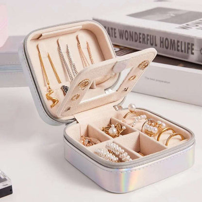 NIYO TOYS woman jewelry box in iridescent finish for organizing earrings and rings, ideal for adults