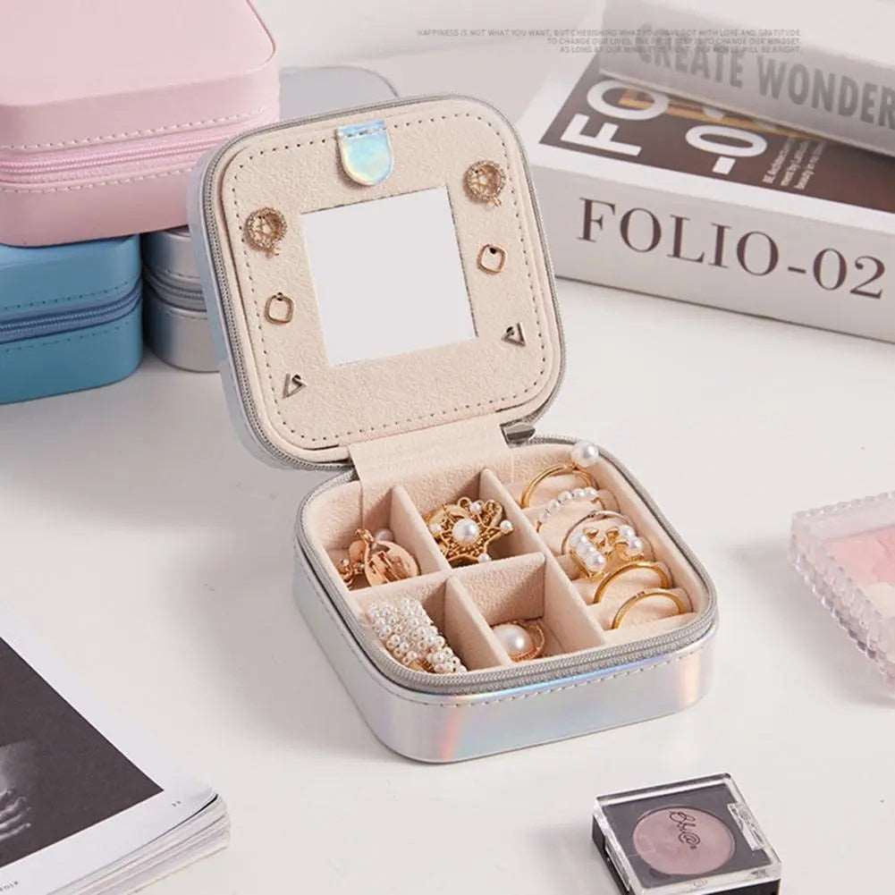 NIYO TOYS woman jewelry box in silver with compartments for organizing earrings and rings